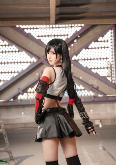 欧美粗大猛烈-啦啦高清全集在线观看