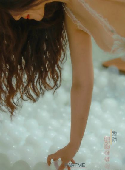 中出白嫩美女在线播放-日韩中字日本电影在线