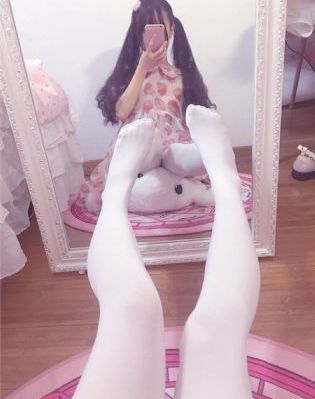 亚洲AV中文无码乱人伦在-中英字幕国语版完整版